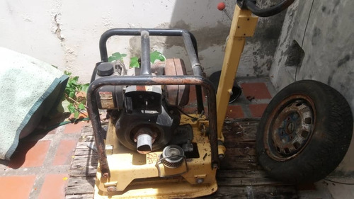 Imagen 3 de 3 de Rana Compactadora Vibrocompactadora Diesel 168 Kg Genpar