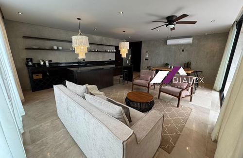 Venta Departamento Amueblado En Aldea Zama, Tulum - 2 Recámaras | ?2 ½ Baños | 186 M2