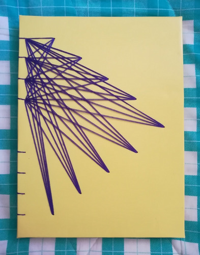 Cuaderno Artesanal Amarillo De Hojas Recicladas, Cosido