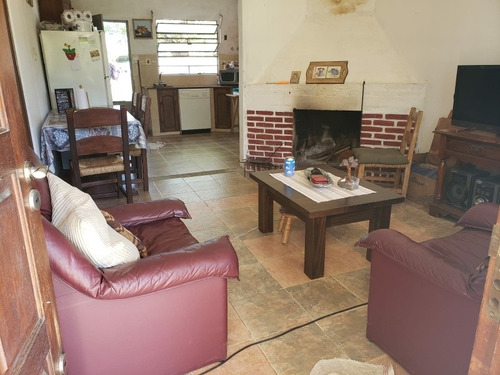 Preciosa Casa 3 Dormitorios En Toledo, Excelente Estado