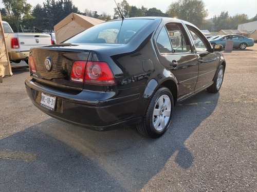 Imagen 5 de 8 de Volkswagen Jetta 2008 2.5 Trendline At