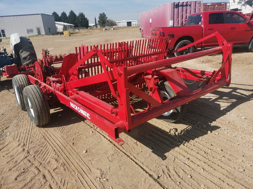 Imagen 2 de 15 de Implemento Para Tractor Agricola Levantadora De Piedra