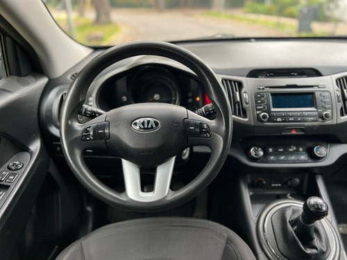 Imagen 14 de 14 de Kia Sportage Lx Mec Ac Dab Ab