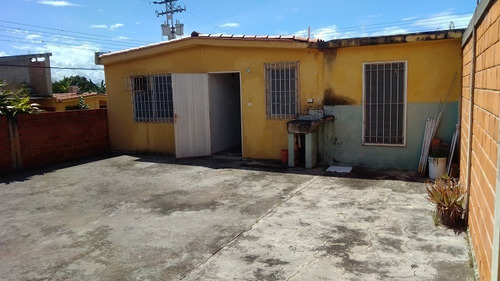 Imagen 15 de 27 de Casa En Tierra Del Sol, San Joaquin 04127407774 (atc-731)