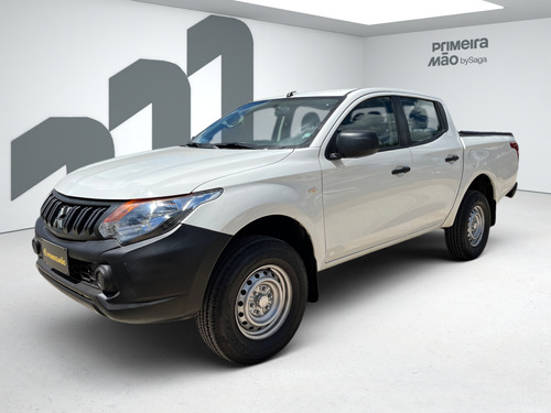 Mitsubishi L200 SPORTERO Mitsubishi L200 Triton Sport GLS 2.4 DID-H 4x4 (Aut)