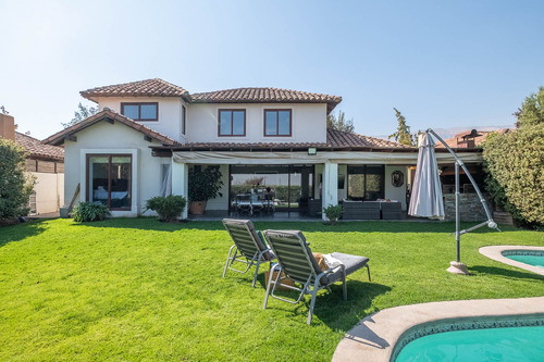 Condominio Familiar, Colegios Cerca Y Gran Plusvalía