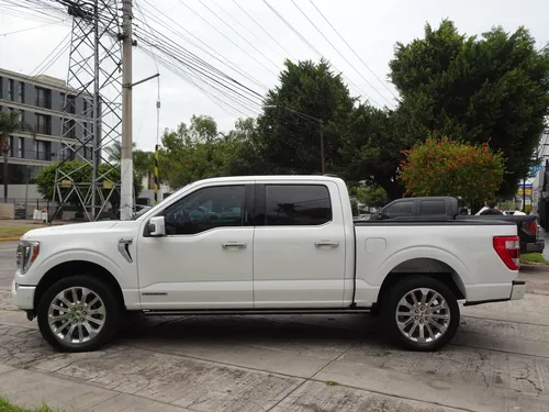 Ford Lobo 3.5 Doble Cabina Plinum Limited At