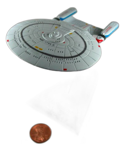 Miniatura U.s.s. Enterprise-d 1701furuta Star Trekcollection
