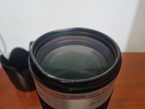 Imagen 3 de 5 de Canon Ef 70-200 Mm F2.8 Is I
