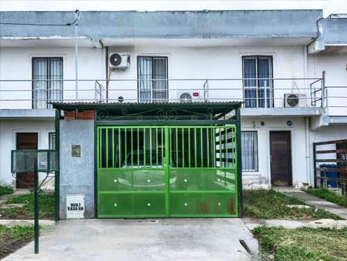 Dúplex En Venta Barrio Ampliación San Carlos, Zona Sur