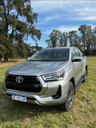 Imagen 10 de 13 de Toyota Hilux 2021 2.8 Cd Srv 177cv 4x2