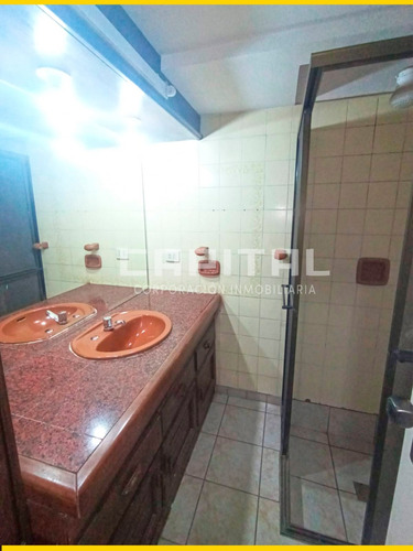 Casa En Alquiler Para Oficina O Vivienda En Sirari- Equipetrol