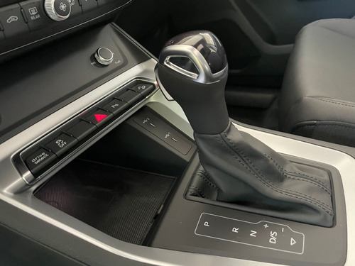 Audi Q3 1.4 35tfsi 150 Cv
