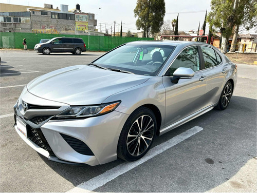 Toyota Camry 2.5 Se At