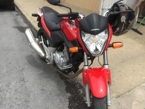 Cb 300 R Vermelha Impecável Com Baixa Quilometragem!
