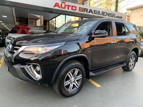 Toyota Hilux SW4 SRV 4x2 2.7 Flex 16V Aut. (7 lugares)