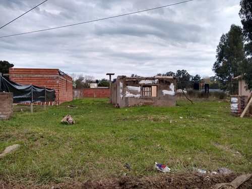 Latorre Prop. Vende Lote En Parque Peña