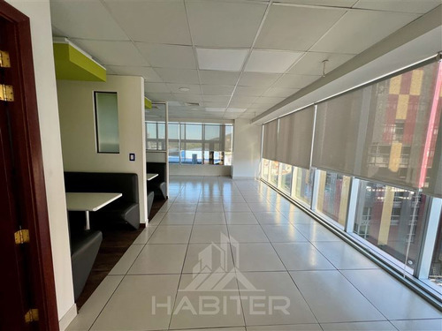 Arrienda Local Comercial Con Planta Libre En Temuco