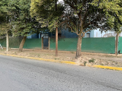 Unquillo , Venta ,hermosa Casa Dos Dormitorios , Cochera Y Piscina