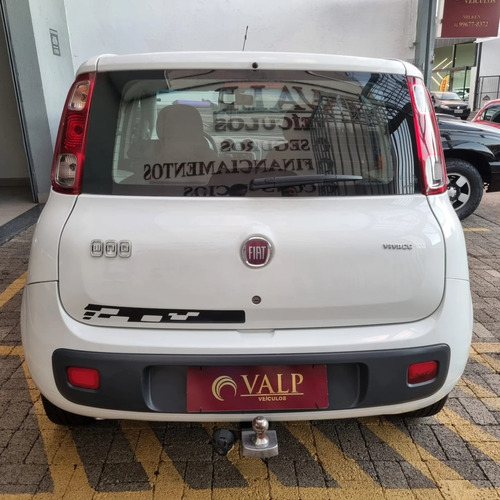 Fiat Uno 1.0 EVO VIVACE 8V FLEX 4P MANUAL