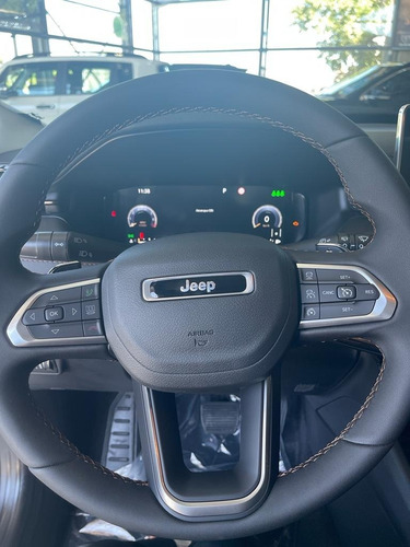 Imagen 8 de 16 de Jeep Compass Limited