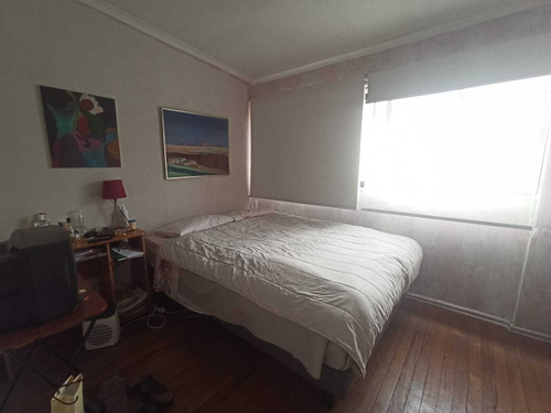Casa Familiar/ Barrio Los Adoquines, Ñuñoa (105514)