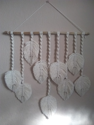 Tapiz Plumas En Macramé.  De Pared. 