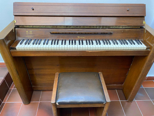 Piano Vertical Hardman Peck & Co.