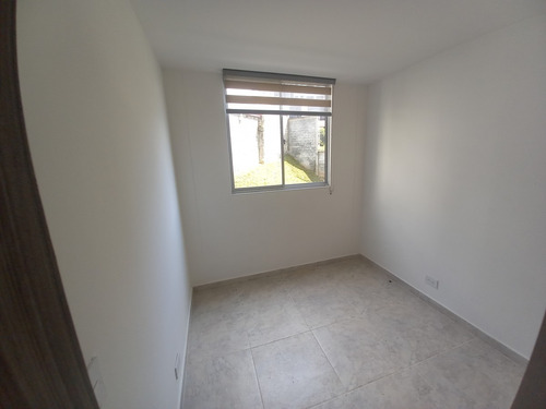 Apartamento En Venta En La Francia/ Manizales (25273).