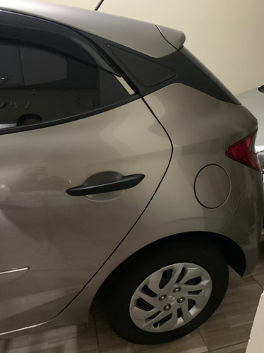 Imagem 4 de 9 de Hyundai