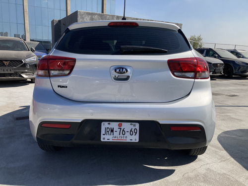 Kia Rio 1.6 Ex Hatchback Mt