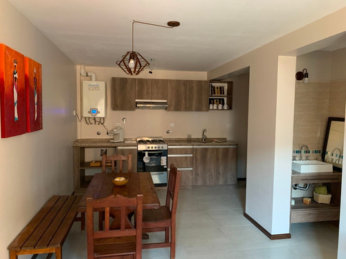 Imagen 6 de 21 de Departamentos De 2 Y 3 Ambientes - Excelente Ubicación, Cerca De Todo.