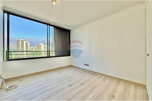 Excelente Departamento Con Vista Despejada 4d + 3b