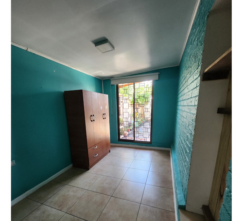 Se Vende Amplia Casa 4d/3b En Villa Santa Elena, Macul