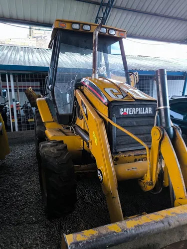 Retroexcavadora Cat 415d 2005