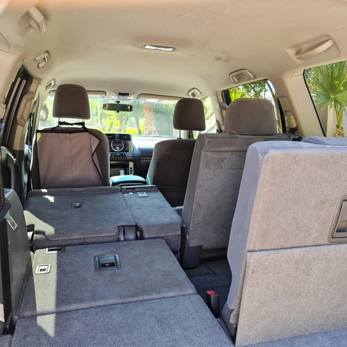 Imagen 7 de 15 de Toyota Land Cruiser Prado