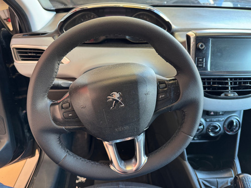 Peugeot 208 208 Active Pack 1.5 8V (Flex)
