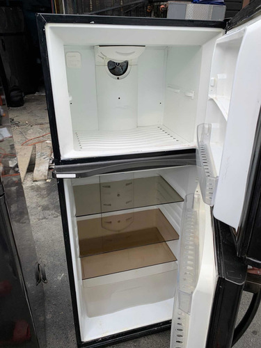 Imagen 6 de 8 de Neveras De Medio Uso Con Garantia Y Envió Disponible