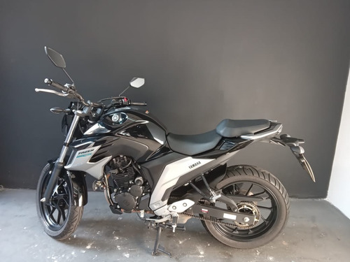 Imagem 10 de 15 de Yamaha Fz25 Fazer Abs 2021-2021 Km Baixo