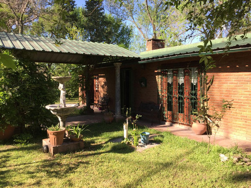 Venta Casa 2 Dormitorios Amplio Jardin Andino Santa Fe