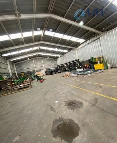 Venta Conjunto De Bodegas Y Terreno 5000 M2 En Lampa 