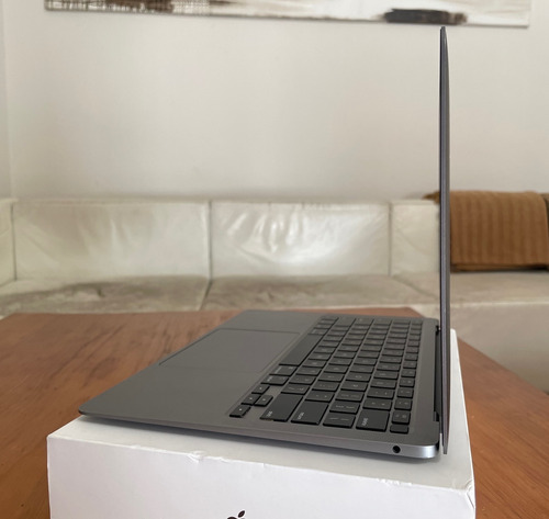 Macbook Air 13 2022 M1 Spacy Gry- 512gb- 8gb- 114cc Bat %100 Grey (Usado)