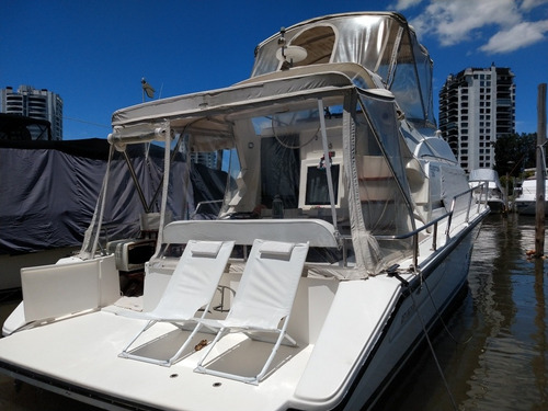 Barco - Crucero Custon 35 - 2 Motores Iveco - 230hp