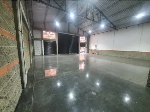 Arriendo Bodega Envigado Central