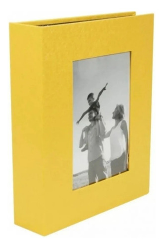 Álbum Fotográfico Luxo P/200 Fotos 10x15 Com Janela Na Capa Cor Amarelo