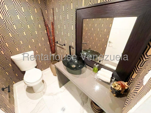 Santa Paula , Casa En Venta , 25-13411 Mim