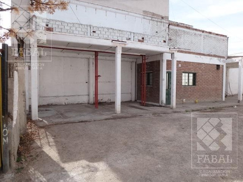 Imagen 3 de 12 de Venta Terreno Mariano Moreno, 300 M2 (12 X 25) Y Salida A Dos Calles