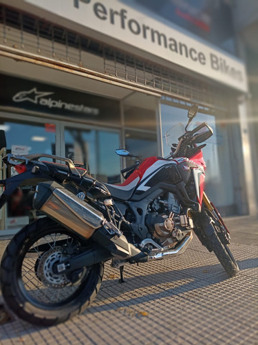 Honda Africa Twin At 1000 2017 Performance Bikes