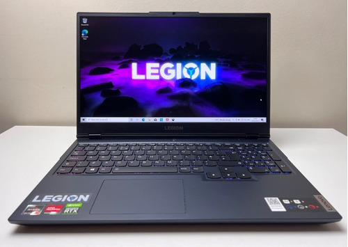 Imagen 1 de 7 de Lenovo 16  Legion 7 Series Gaming Laptop