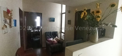 Imagen 12 de 22 de Mayerling Gonzalez Bm Vende Casa En Alto Prado Mls #22-29062